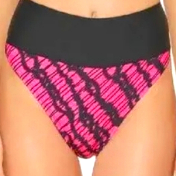 DKNY Swim Set - Picture 4 of 4